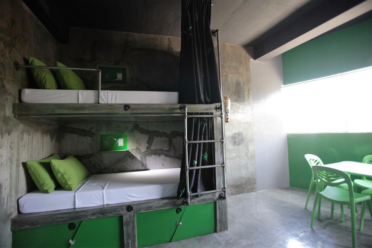 W Hostel Boracay Boracay Island Exterior photo